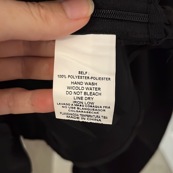 NWT SIX/FIFTY THE RUBY BLOUSE - Picture 10 of 11